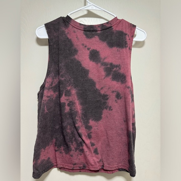 Listen To Love - Picture 2 of 3